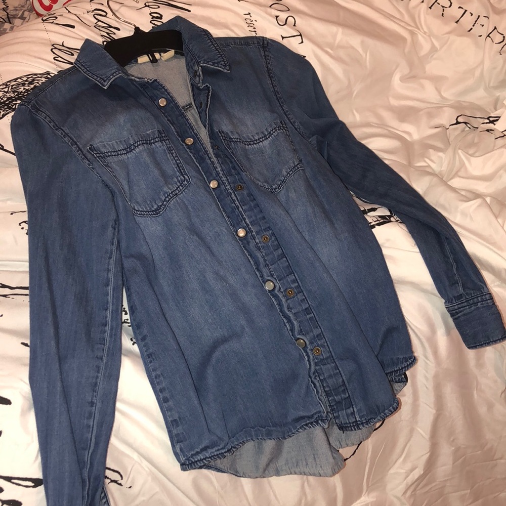 NEVER WORN faux denim bottom up!